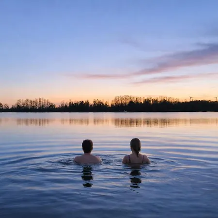 Floatinghouse Nike Hennigsdorf